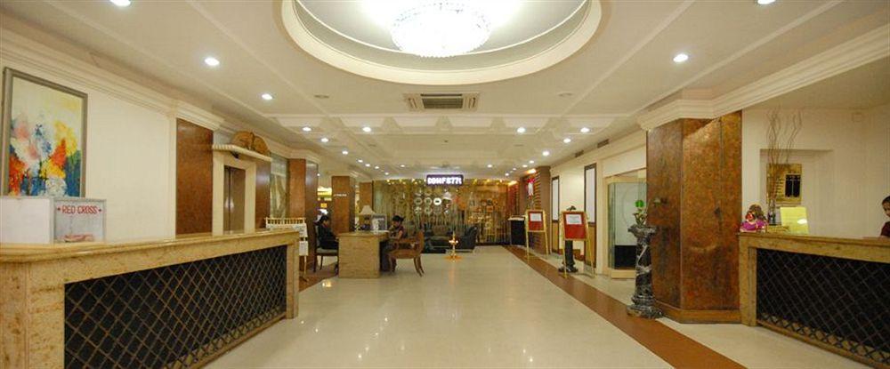 The New Marrion Hotel Bhubaneswar Buitenkant foto
